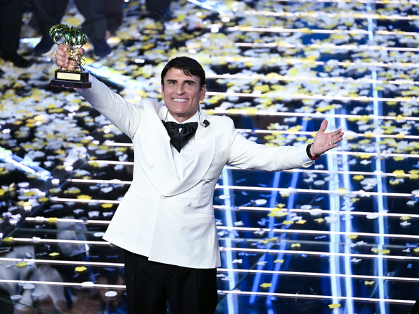 Sanremo 76&deg; Festival della Canzone Italiana Quinta Serata Finale. Sal Da Vinci vince il Festival di Sanremo