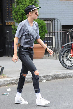 , New York, NY - 8/31/17-Kristen Stewart and Stella Maxwell Hold Hands While Taking a Walk in Manhattan
-PICTURED: Kristen Stewart
-PHOTO by: Kristin Callahan/ACE Pictures/INSTARimages.com
-INSTAR_Kristen_Stewart_Stella_Maxwell_NYC_1001015296
Editorial Rights Managed Image - Please contact www.INSTARimages.com for licensing fee and rights: North America Inquiries: email sales@instarimages.com or call 212.414.0207 - UK Inquiries: email ben@instarimages.com or call + 7715 698 715 - Australia Inquiries: email sarah@instarimages.com.au or call +02 9660 0500 – for any other Country, please email sales@instarimages.com. Image or video may not be published in any way that is or might be deemed defamatory, libelous, pornographic, or obscene / Please consult our sales department for any clarification or question you may have - http://www.INSTARimages.com reserves the right to pursue unauthorized users of this image or video. If you are in violation of our intellectual property you may be liable for actual damages, loss of income, and profits you derive from the use of this image or video, and where appropriate, the cost of collection and/or statutory damage.