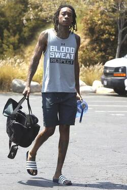 Exclusive, Los Angeles, CA - 8/31/17
Nick Jonas bumps into rapper Wiz Khalifa at the gym and then heads to Whole Foods to do some grocery shopping.
-PICTURED: Wiz Khalifa
-PHOTO by: INSTARimages.com
-INSTAR_Nick_Jonas_Wiz_Khalifa_Gym_33418104967
Editorial Rights Managed Image - Please contact www.INSTARimages.com for licensing fee and rights: North America Inquiries: email sales@instarimages.com or call 212.414.0207 - UK Inquiries: email ben@instarimages.com or call + 7715 698 715 - Australia Inquiries: email sarah@instarimages.com.au or call +02 9660 0500 – for any other Country, please email sales@instarimages.com. Image or video may not be published in any way that is or might be deemed defamatory, libelous, pornographic, or obscene / Please consult our sales department for any clarification or question you may have - http://www.INSTARimages.com reserves the right to pursue unauthorized users of this image or video. If you are in violation of our intellectual property you may be liable for actual damages, loss of income, and profits you derive from the use of this image or video, and where appropriate, the cost of collection and/or statutory damage.