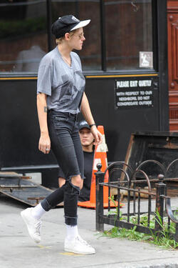 , New York, NY - 8/31/17-Kristen Stewart and Stella Maxwell Hold Hands While Taking a Walk in Manhattan
-PICTURED: Kristen Stewart
-PHOTO by: Kristin Callahan/ACE Pictures/INSTARimages.com
-INSTAR_Kristen_Stewart_Stella_Maxwell_NYC_1001015292
Editorial Rights Managed Image - Please contact www.INSTARimages.com for licensing fee and rights: North America Inquiries: email sales@instarimages.com or call 212.414.0207 - UK Inquiries: email ben@instarimages.com or call + 7715 698 715 - Australia Inquiries: email sarah@instarimages.com.au or call +02 9660 0500 – for any other Country, please email sales@instarimages.com. Image or video may not be published in any way that is or might be deemed defamatory, libelous, pornographic, or obscene / Please consult our sales department for any clarification or question you may have - http://www.INSTARimages.com reserves the right to pursue unauthorized users of this image or video. If you are in violation of our intellectual property you may be liable for actual damages, loss of income, and profits you derive from the use of this image or video, and where appropriate, the cost of collection and/or statutory damage.