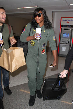 11 November 2016.
Serena Williams At LAX
Credit: BG/GoffPhotos.com Ref: KGC-300/161111NR4
**UK, Spain, Italy, China, South Africa Sales Only**