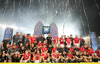 Lions captain Sam Warburton with All Black captain Kieran Read as both teams celebrate with the trophy - 15-15 draw with New Zealand in the 3rd Test, finishing the series tied.
Material must be credited "The Sunday Times/News Syndication" unless otherwise agreed. 100% surcharge if not credited. Online rights need to be cleared separately. Strictly one time use only subject to agreement with News Syndication