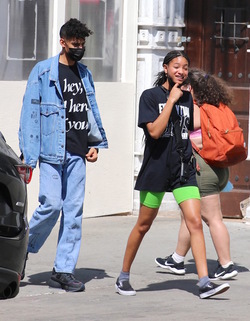 pictures of willow smith and her boyfriend