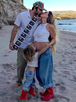 Tia Blanco and their daughter Honey share pregnancy announcement.