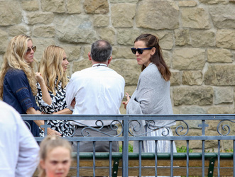 Jennifer Garner goes to church Jennifer Garner goes to church