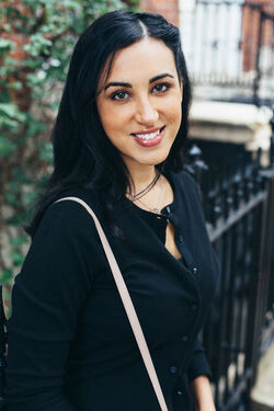 A RE MARKLE ABLE RESEMBLANCE MEET THE STUNNING POKER PLAYER WHO IS DEAD RINGER FOR MEGHAN MARKLE