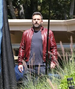 Ben Affleck Looking Cool In Leather Jacket Leaving Photo Shoot With Lindsay Shookus Part 2