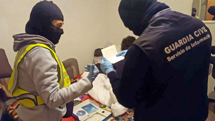 Convicted killer Daniel Fernandez Acena suspected of planning a terrorist attack for ISIS in a popular Spanish tourist destination has been arrested in Spain. He allegedly told a friend he was planning to blow himself up on a tourist bus in the city an h