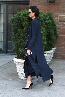 Katherine Waterson Goes on a Coffee run in Manhattan Katherine Waterson Goes on a Coffee run in Manhattan