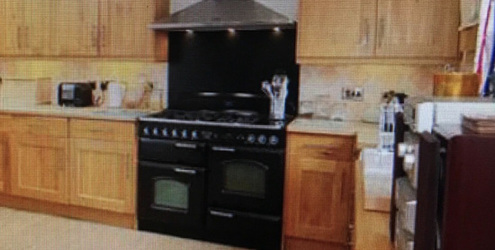 SAVVY MUM QUOTED &pound;22K FOR A NEW KITCHEN TRANSFORMS IT HERSELF DURING LOCKDOWN FOR JUST R5000