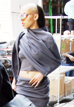 FKA twigs leaving GMA3