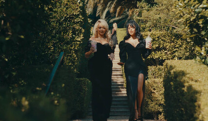 Sabrina Carpenter new music video Taste 