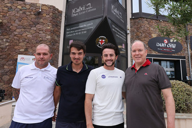 Prince Albert II of Monaco came to encourage swimmer Noam Yaron in Calvi