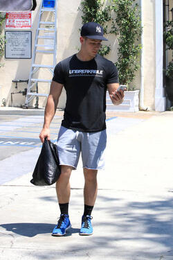 A Buff Looking Nick Jonas Heads to Lunch A Buff Looking Nick Jonas Heads to Lunch