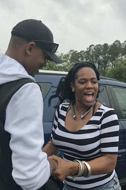 NAVAL SAILOR SURPRISES MUM NAVAL SAILOR SURPRISES MUM
