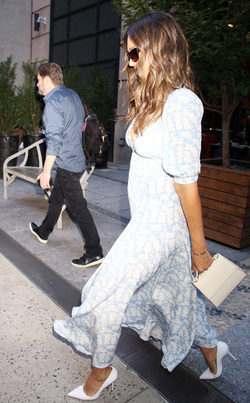 Jessica Alba NY Sighting