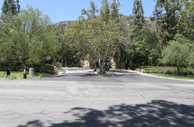 Media Arrives To The Scene As Jake Paul s Calabasas Mansion Raided By FBI