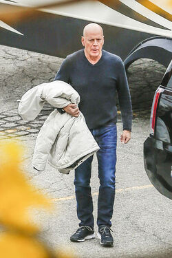 EXCLUSIVE Bruce Willis on the Set of Death Wish Montreal