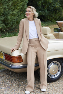EMMA WILLIS LAUNCHES NEW COLLECTION WITH NEXT
