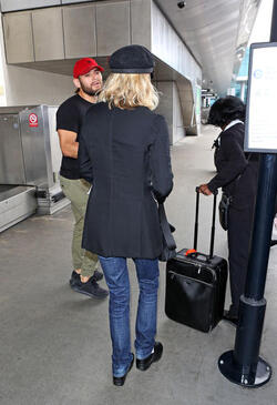 Meg Ryan Tries To Keep A Low Profile Arriving In L.A. After CFDA Awards
