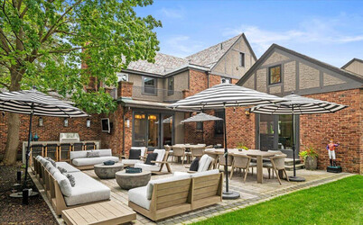 Celebrity chef Bobby Flay is looking to sell his home Celebrity chef Bobby Flay is looking to sell his home