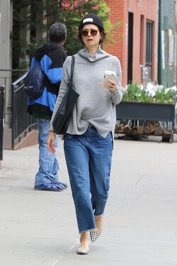 Katherine Waterson Goes on a Coffee run in Manhattan Katherine Waterson Goes on a Coffee run in Manhattan