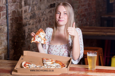 A LOT OF CHEDDAR NEW 2 500 CALORIE PIZZA IS TOPPED WITH 24K GOLD