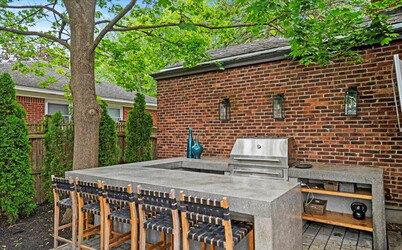 Celebrity chef Bobby Flay is looking to sell his home Celebrity chef Bobby Flay is looking to sell his home