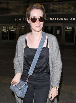  The Crown Star Claire Foy Looking Lovely With No Makeup At LAX