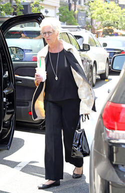 Katie Holmes Spends Time With Family In L.A. Before Starting Harvard Business School
