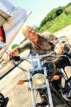 Bruce Willis lookalike at Comic Con Colombia Bruce Willis lookalike at Comic Con Colombia