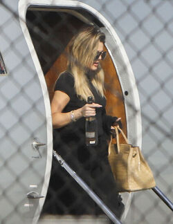 Champagne For Khloe The Baller Babe Celebrates Cavaliers Win Over Celtics