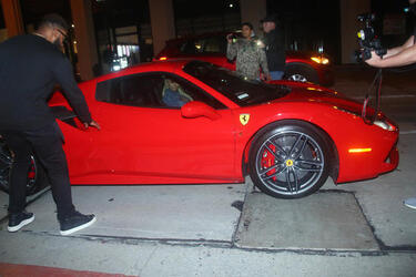 Blac Chyna Steps Out With A New Do And Her New Boo Blac Chyna Steps Out With A New Do And Her New Boo