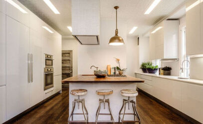 Uma Thurman sells manhattan duplex for 6.6 million