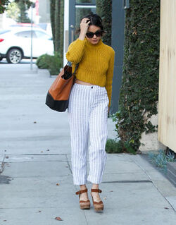 Vanessa Hudgens LA Sighting Vanessa Hudgens LA Sighting