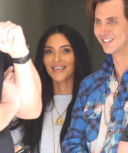Kim Kardashian Back At Work With Kourtney After Bahamas Vacation Kim Kardashian Back At Work With Kourtney After Bahamas Vacation