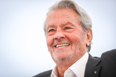 Alain Delon Palme D Or D Honneur Photocall The 72nd Annual Cannes Film Festival