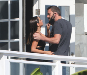 Ben Affleck Enjoys A Smoke Before Locking Lips With Ana De Armas