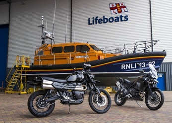 Daniel Craig gifts unique birthday present to RNLI