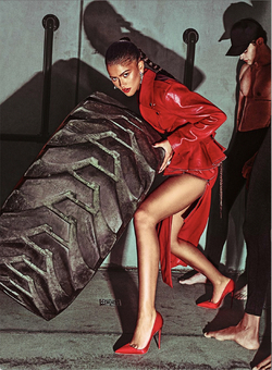 Zendaya Enters an Era of Risk for ELLE US September 2023 Zendaya Enters an Era of Risk for ELLE US September 2023