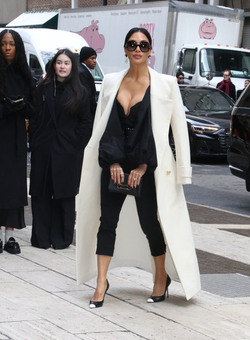 NYFW 2025 Carolina Herrera 2025 Collection Fashion Show