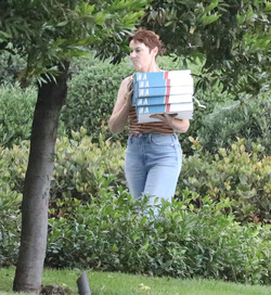 Just like us Ben Affleck loves a takeaway delivery