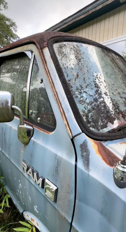 MY HOARDER DAD HAS JUNK OLDER THAN ME MY HOARDER DAD HAS JUNK OLDER THAN ME