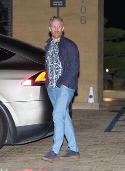Brad Pitt s pal Thomas Houseago enjoys a dinner outing at Nobu in Malibu.