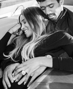 The best celebrity baby announcements on social media