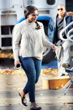 Mindy Kaling seen leaving her trailer on the set of Oceans 8 