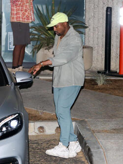 Kanye West already slimmer after one week of SoulCycle exercise Kanye West already slimmer after one week of SoulCycle exercise