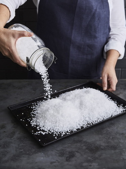 MASTERCLASS Hakka salt baked chicken