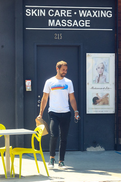 Celebrity Sightings in LA Celebrity Sightings in LA