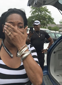 NAVAL SAILOR SURPRISES MUM NAVAL SAILOR SURPRISES MUM